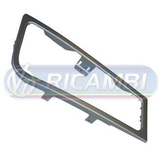 1 - CORNICE SATINATA FANALE FENDI. ANT. FH 3 DX