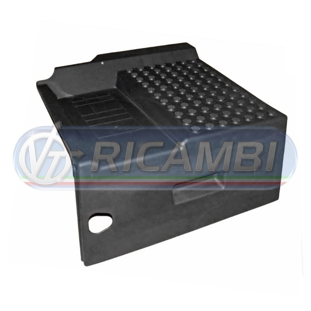 1 - COPERCHIO VANO BATTERIA VOLVO FH 4